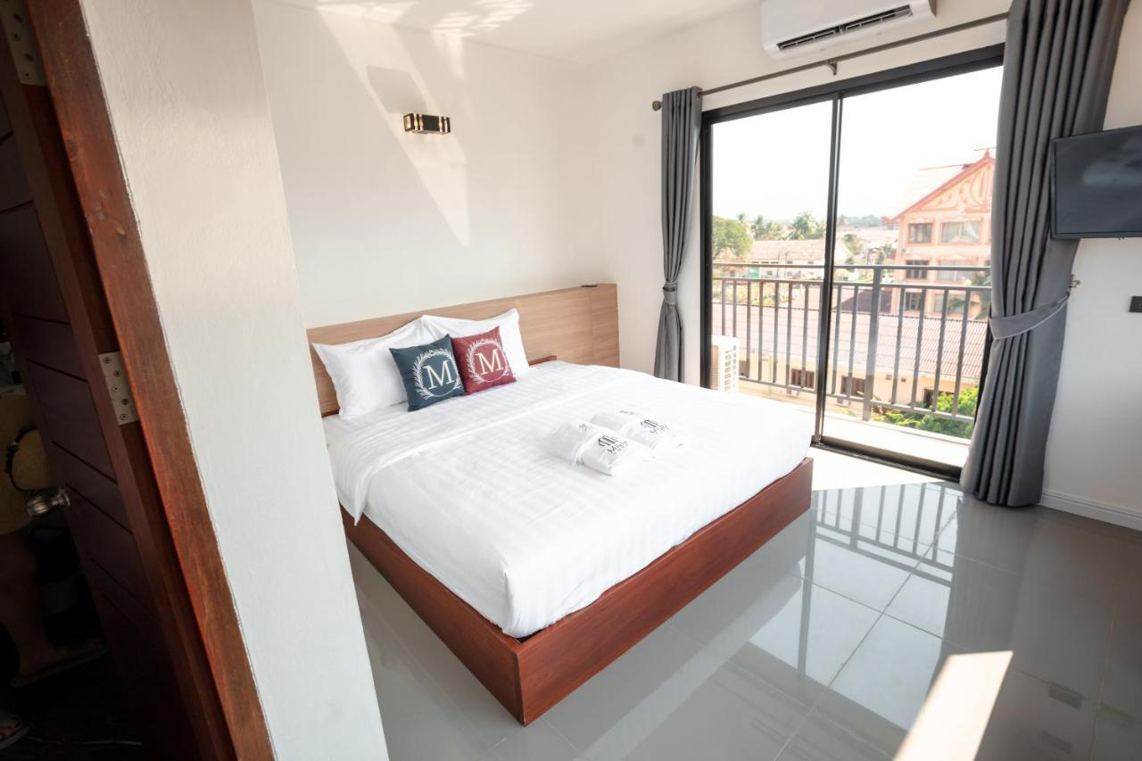 M&M Hotel Vang Vieng Bagian luar foto