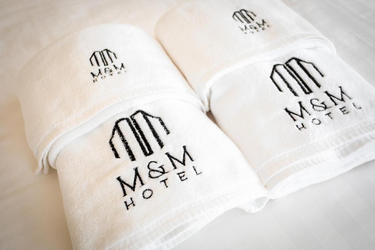 M&M Hotel Vang Vieng Bagian luar foto