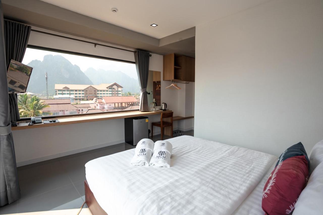 M&M Hotel Vang Vieng Bagian luar foto